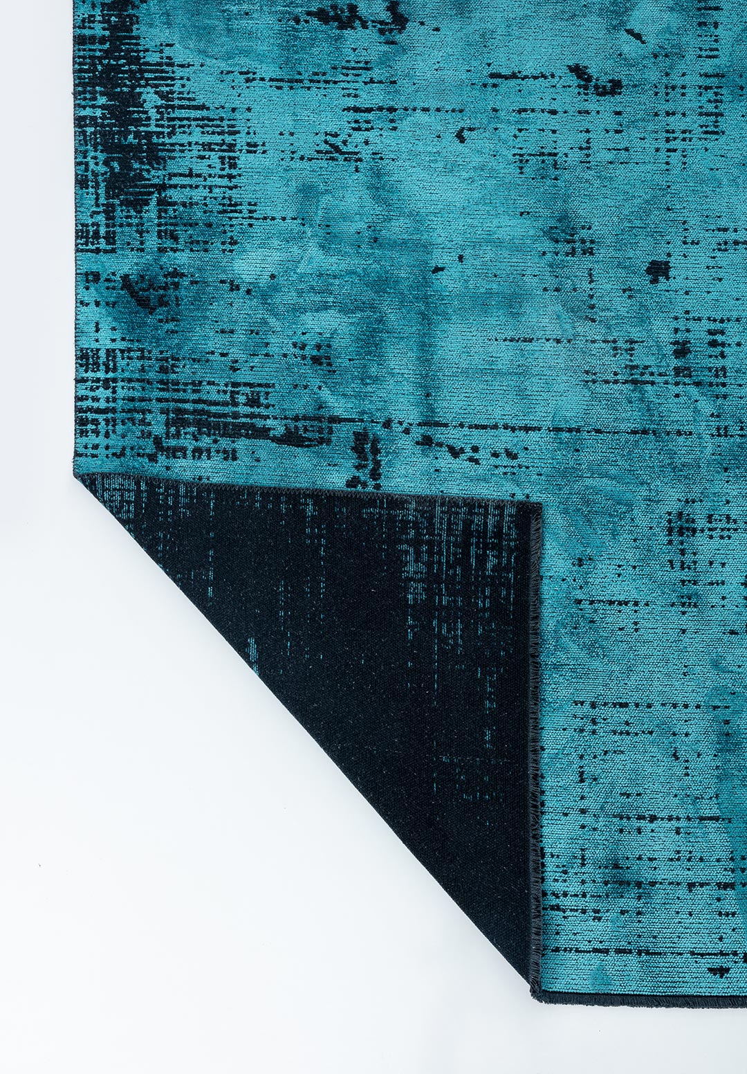 SPACE TURQUOISE - MATTE BLACK RUG