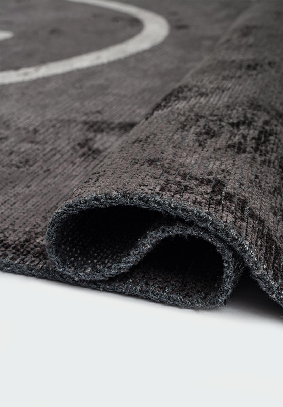 SIGNATURE GREY - CHARCOAL RUG