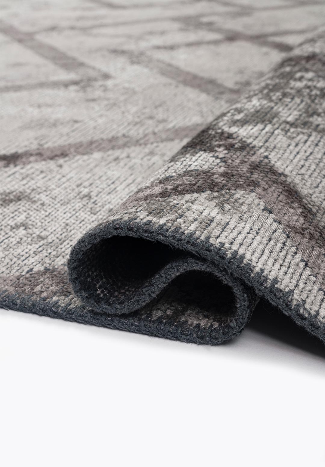 CHANNEL LIGHT GREY - DARK GREY RUG