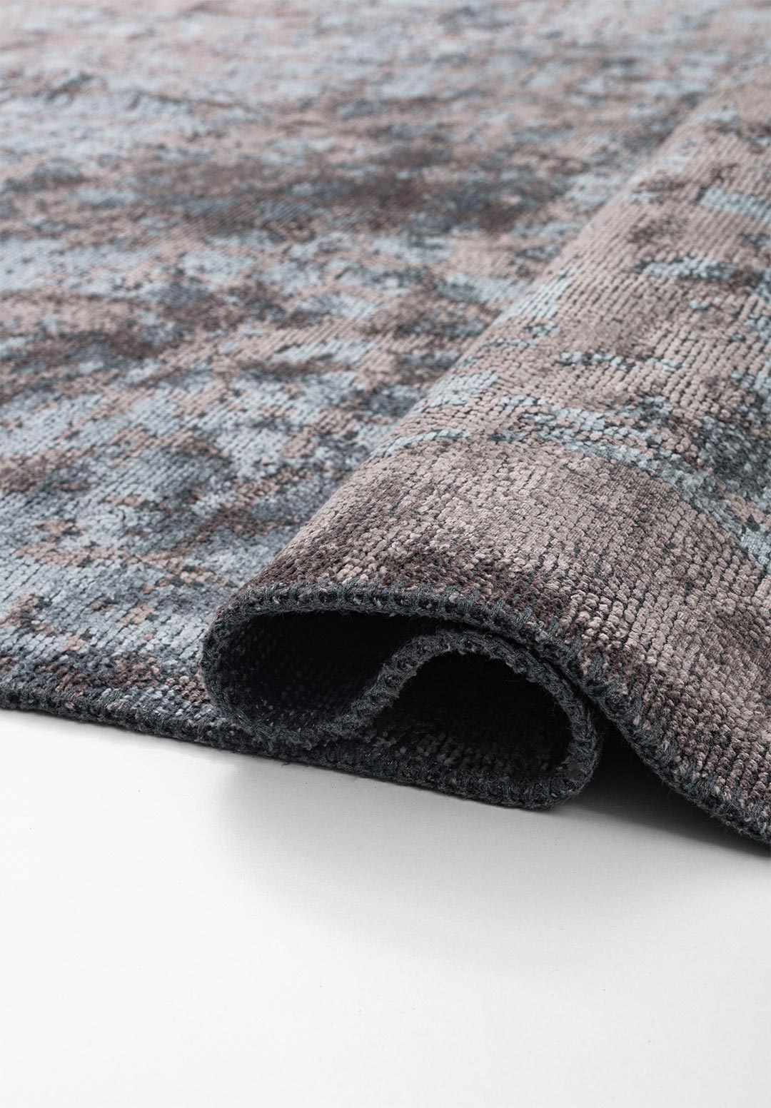 PEBBLE BLUE - DARK GREY RUG