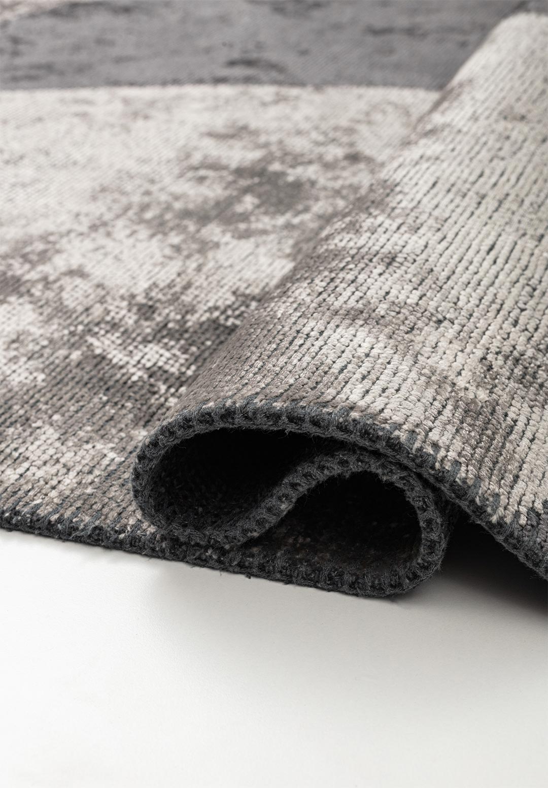 SWIRL CHARCOAL - CREAM RUG