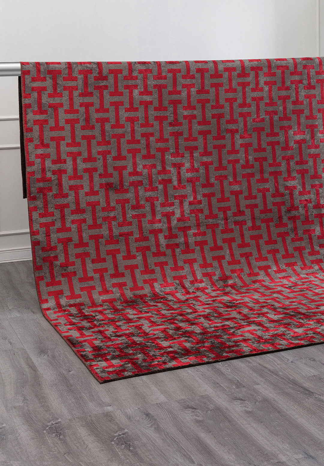 TIFFANY ANTHRACITE - RED RUG