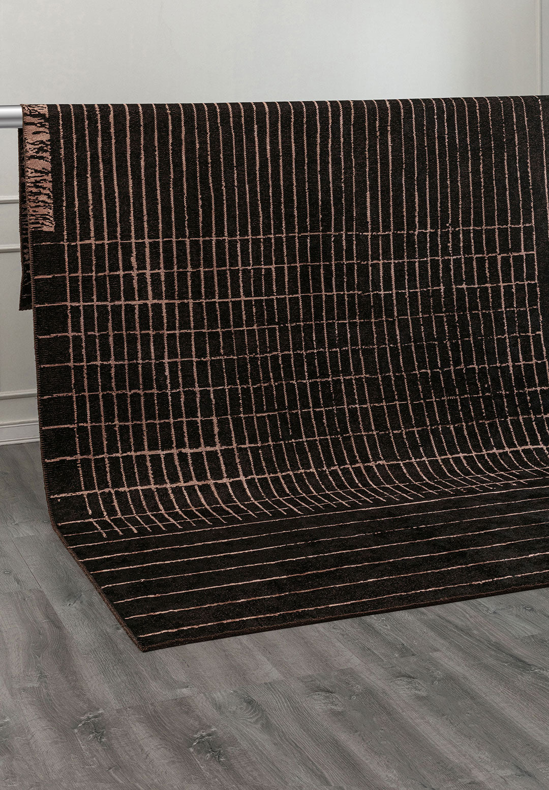 PERSPECTIVE COPPER - BLACK RUG