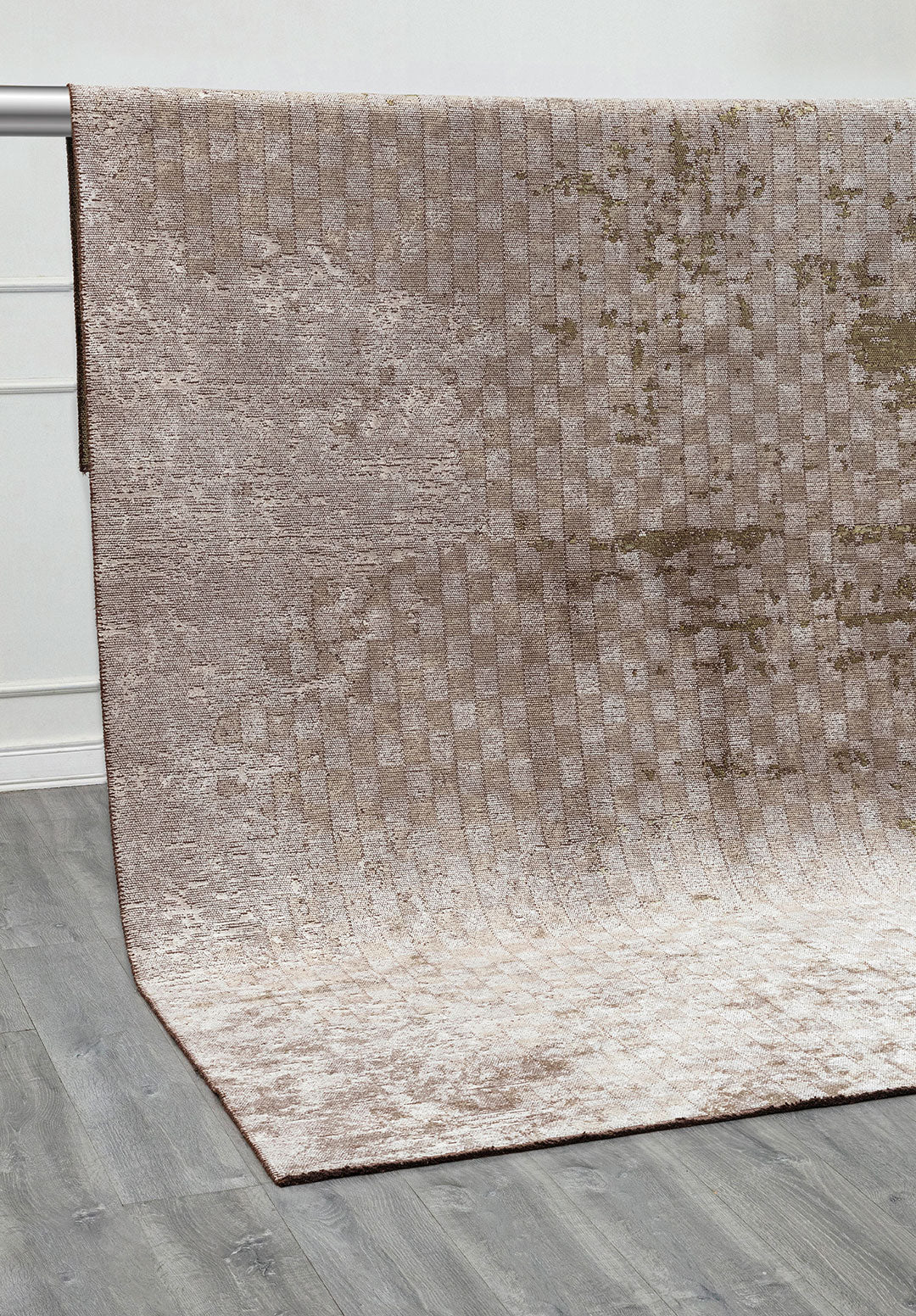 MIRAGE BEIGE - GREEN - BONE RUG